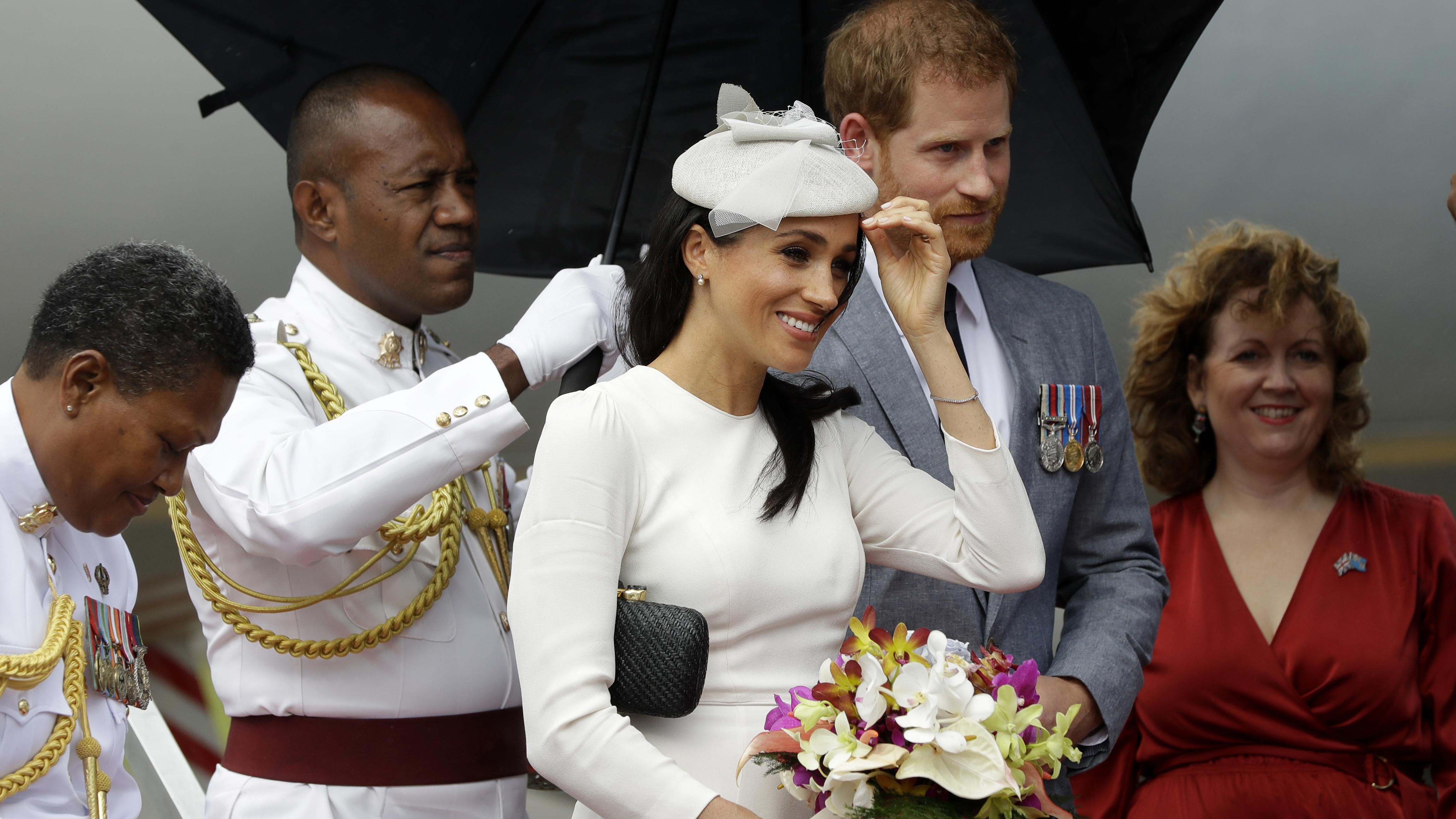 Дороге задоволення: у скільки обійшовся гардероб Меган Маркл у 2018 році Дороге задоволення: у скільки обійшовся гардероб Меган Маркл у 2018 році