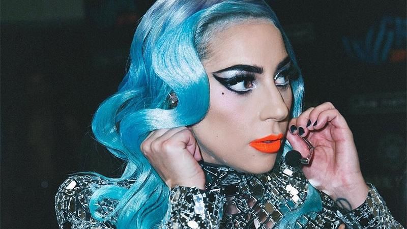 Леди Гага засветила экстравагантные наряды в Лас-Вегасе: яркие фото