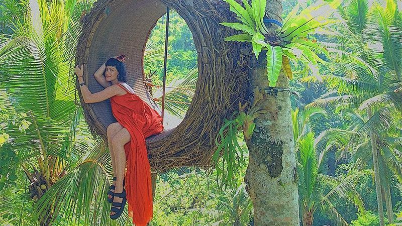 Даша Астафьева показала стройное тело в купальнике: горячие фото Даша Астафьева показала стройное тело в купальнике: горячие фото