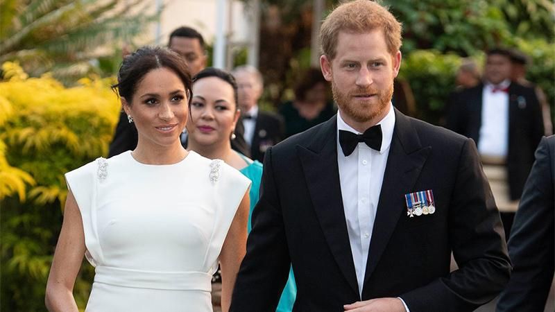 Елизавета II заставила Меган Маркл проверить будущего первенца на инвалидность, – СМИ Елизавета II заставила Меган Маркл проверить будущего первенца на инвалидность, – СМИ