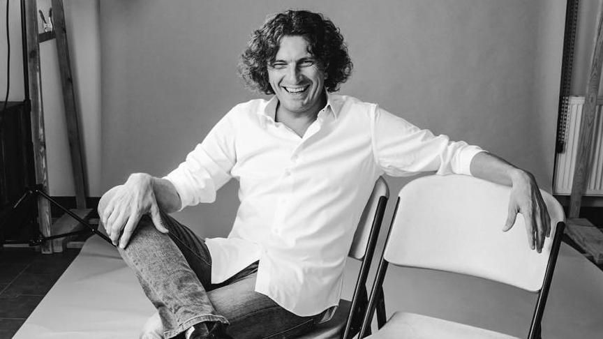 Группа "Скрябин" представила неизданную песню голосом Кузьмы: неожиданные детали Группа "Скрябин" представила неизданную песню голосом Кузьмы: неожиданные детали