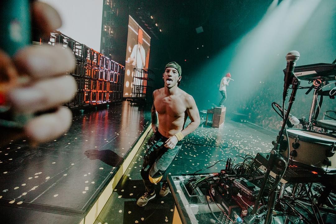 Twenty One Pilots запалив Київ: перші фото і відео Twenty One Pilots запалив Київ: перші фото і відео