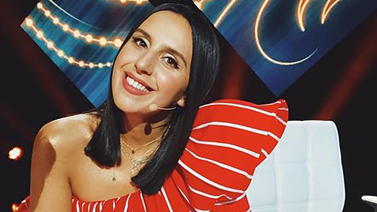 Яке вбрання Джамала засвітила на другому півфіналі Нацвідбору Євробачення-2019: яскраві фото Яке вбрання Джамала засвітила на другому півфіналі Нацвідбору Євробачення-2019: яскраві фото