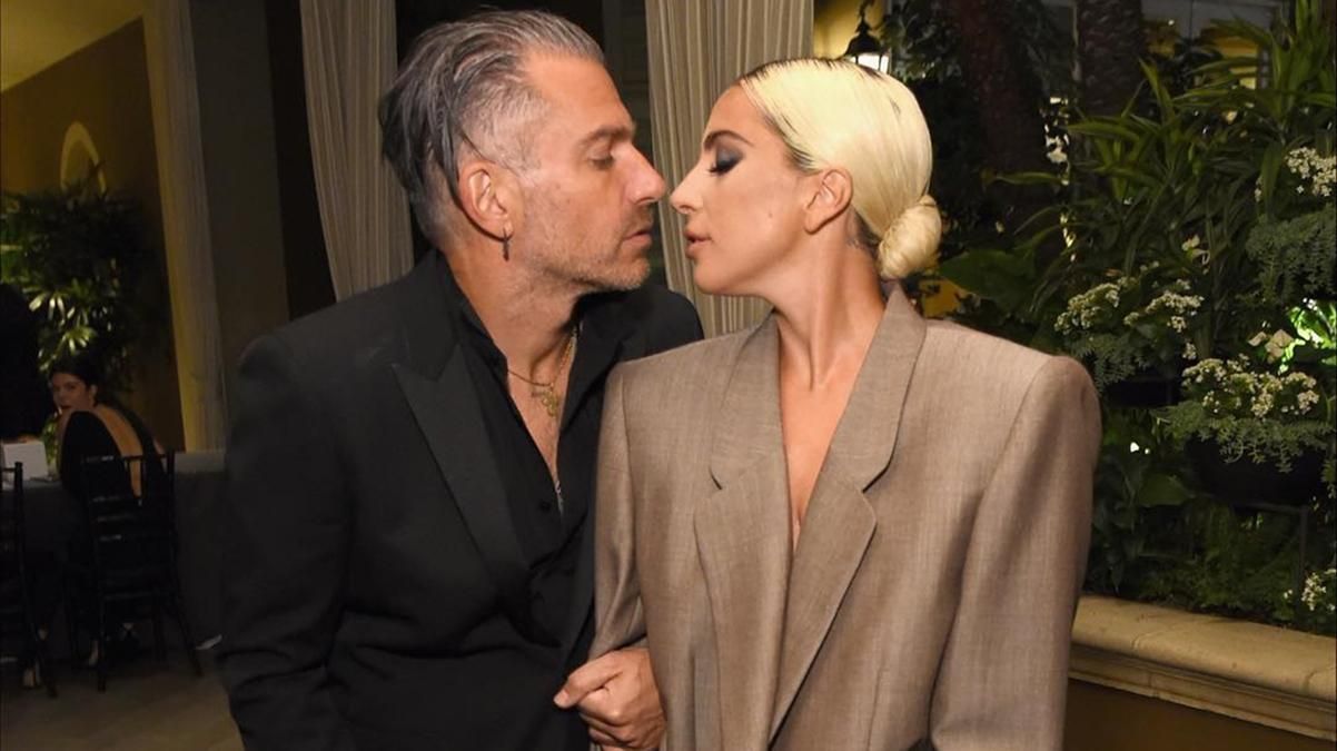 Леді Гага розійшлась з нареченим Леді Гага розійшлась з нареченим