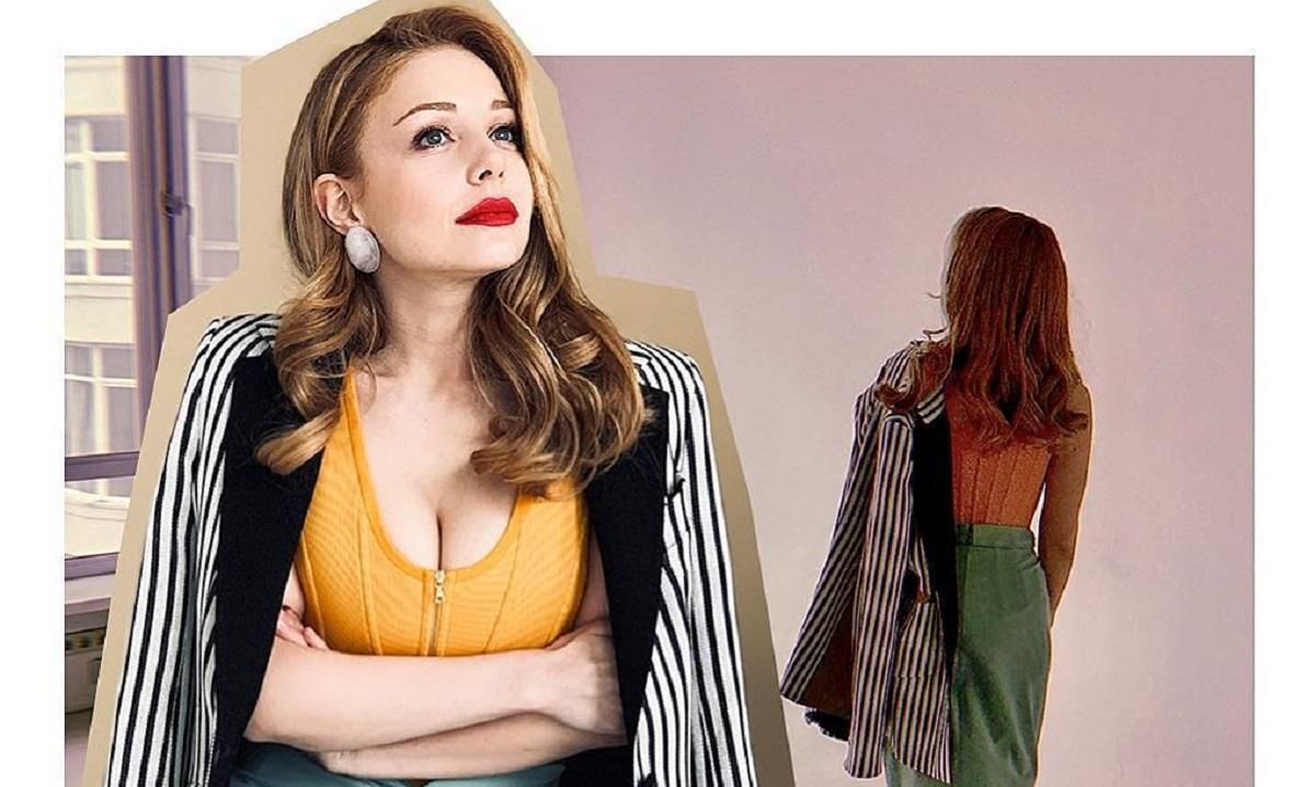 Соблазнительная Тина Кароль похвасталась пышным бюстом в корсете: фото Соблазнительная Тина Кароль похвасталась пышным бюстом в корсете: фото