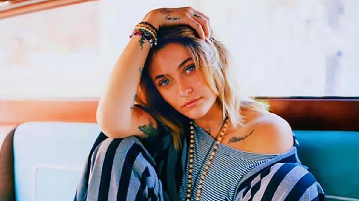 Дочь Майкла Джексона попала в больницу после неудачной попытки самоубийства Дочь Майкла Джексона попала в больницу после неудачной попытки самоубийства