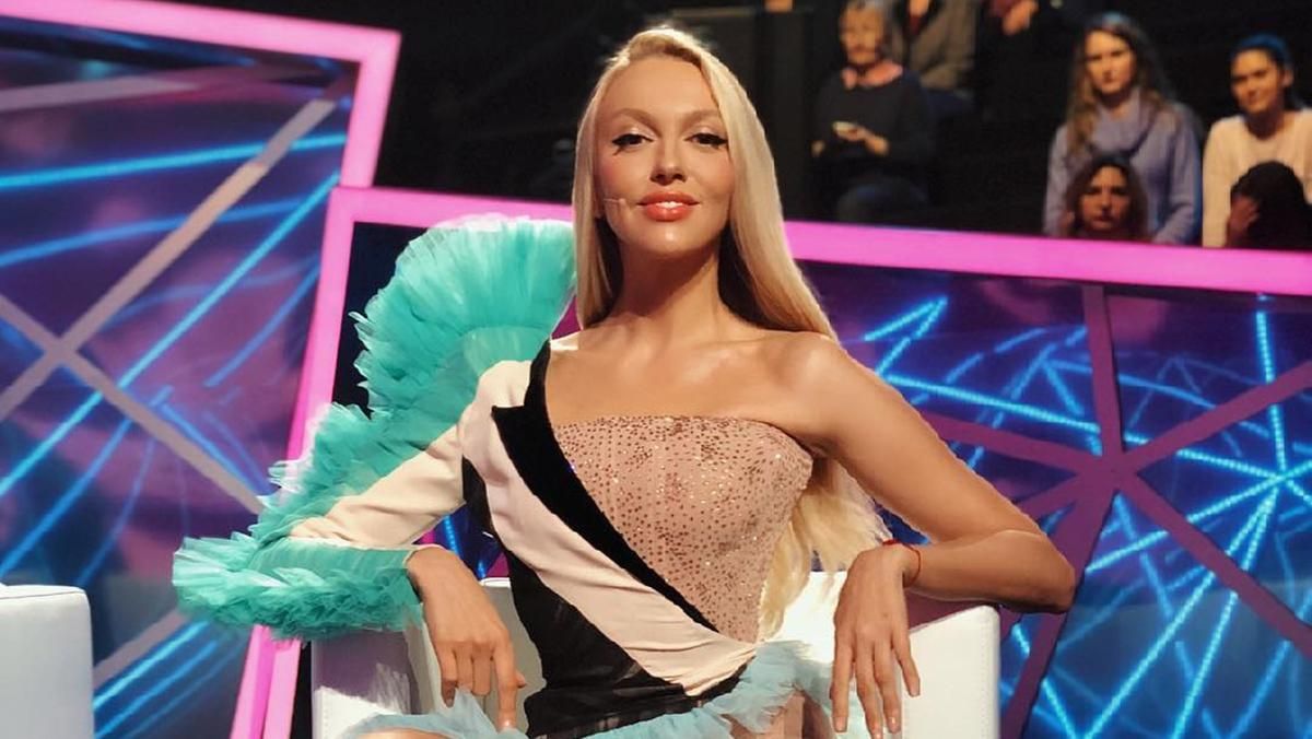 Зібрала всіх колишніх, – Оля Полякова з гумором показала залаштунки своїх концертів Зібрала всіх колишніх, – Оля Полякова з гумором показала залаштунки своїх концертів