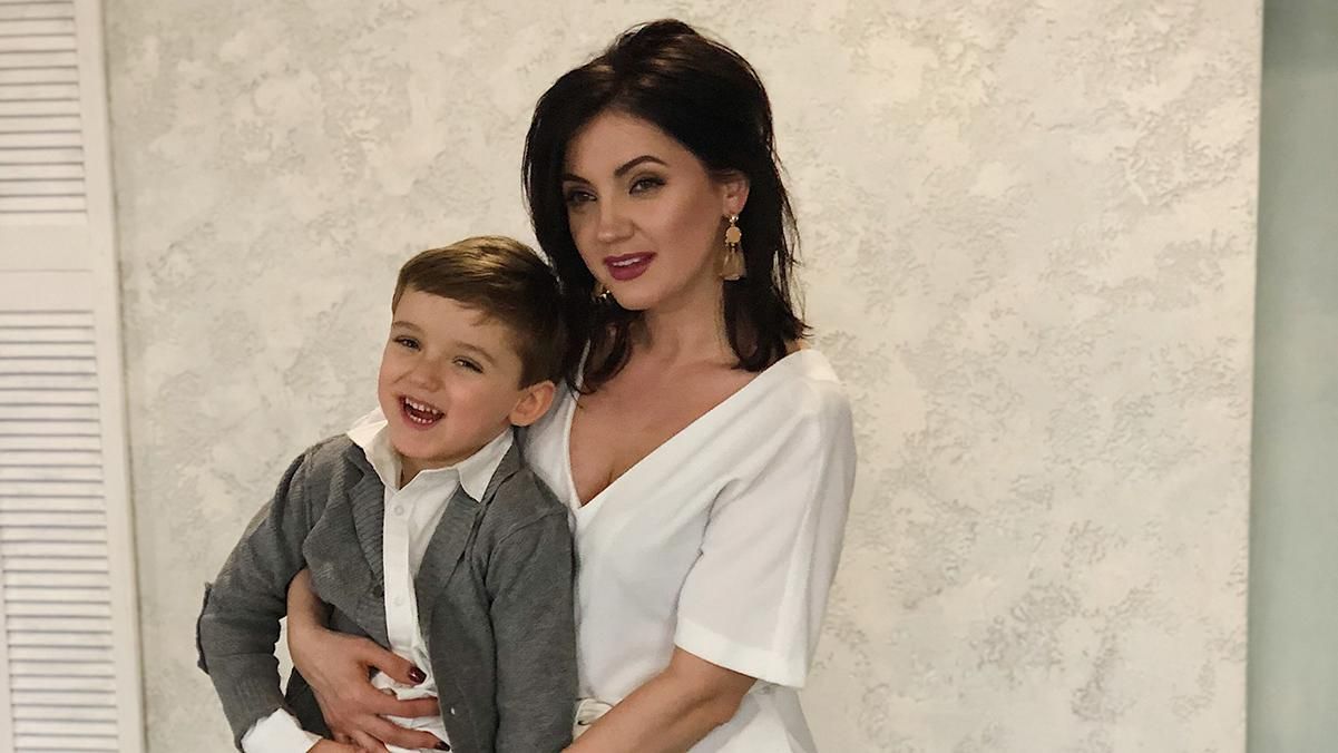 Оля Цибульська вперше показала сина - фото та відео Оля Цибульська вперше показала сина - фото та відео