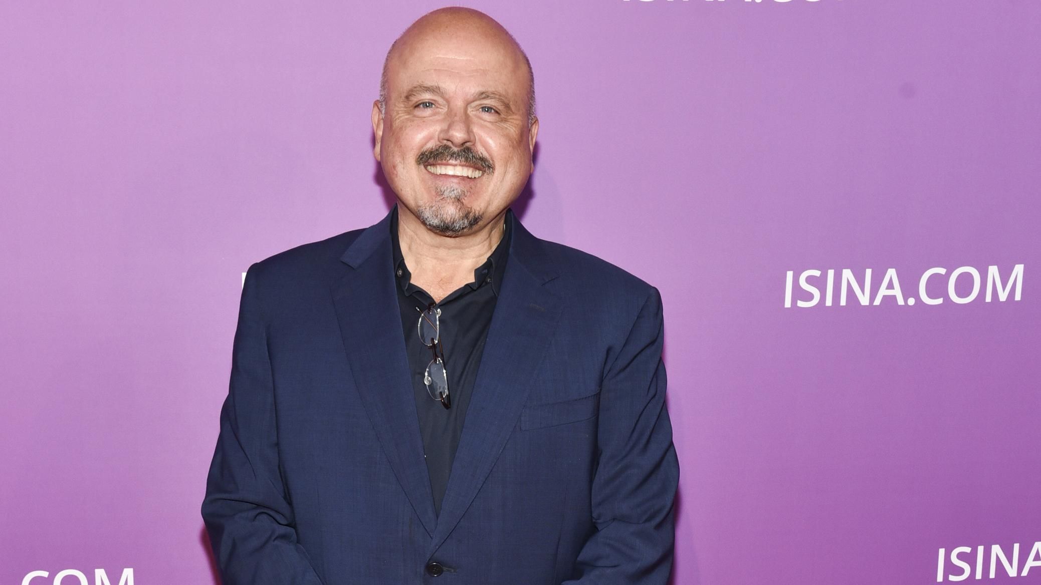 Американский обладатель Грэмми Уолтер Афанасьев напишет книгу о Юлии Началовой Американский обладатель Грэмми Уолтер Афанасьев напишет книгу о Юлии Началовой