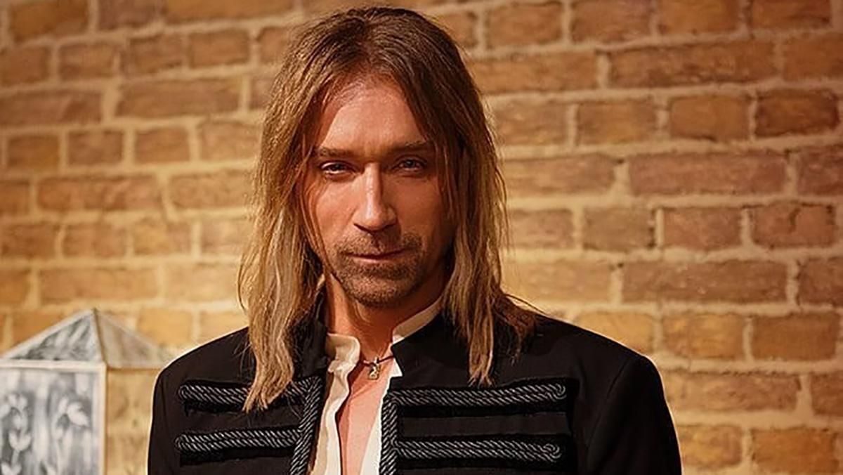 Олег Винник примерил образ тореадора для нового клипа: неожиданные фото Олег Винник примерил образ тореадора для нового клипа: неожиданные фото