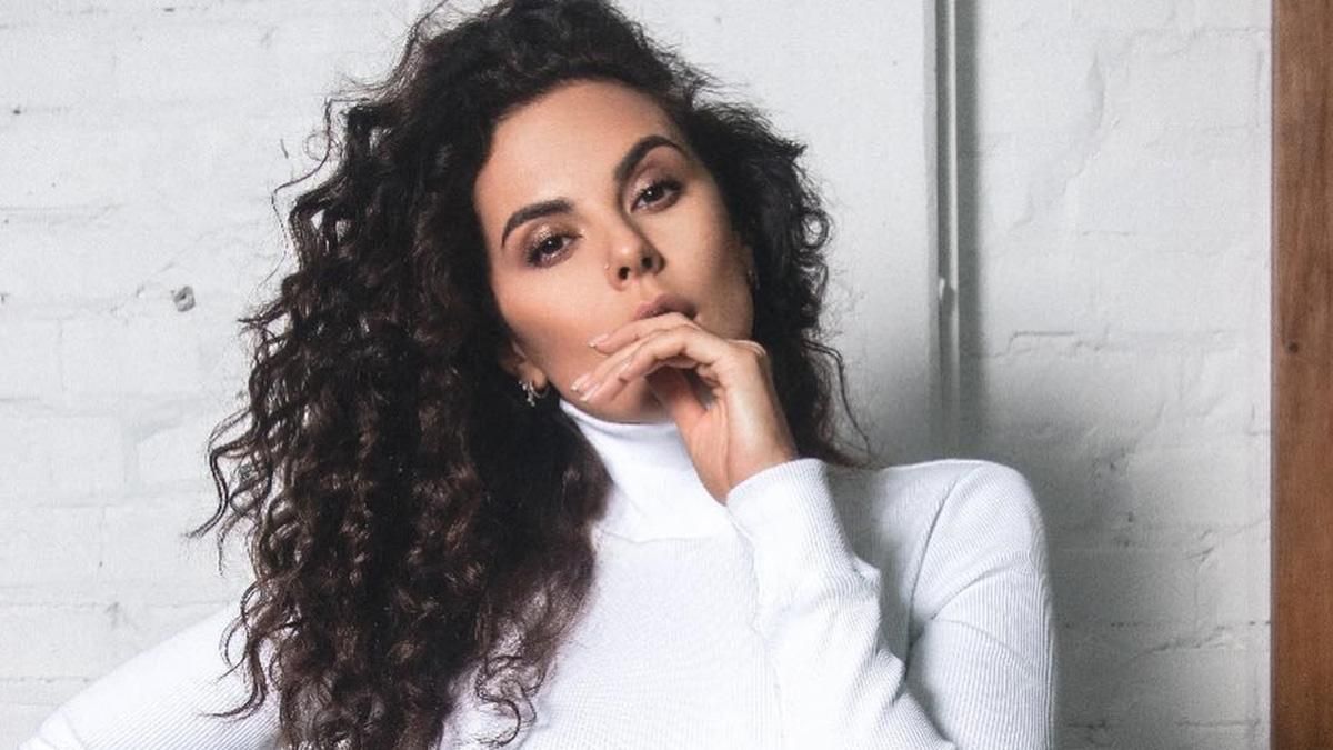 Настя Каменських презентувала кліп з номінантом Греммі De La Ghetto: гаряче відео Настя Каменських презентувала кліп з номінантом Греммі De La Ghetto: гаряче відео