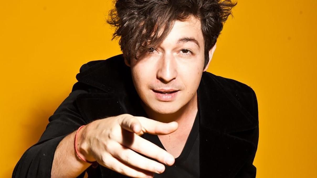 Pianoбой призвал украинцев идти на выборы, спев песню: видео Pianoбой призвал украинцев идти на выборы, спев песню: видео