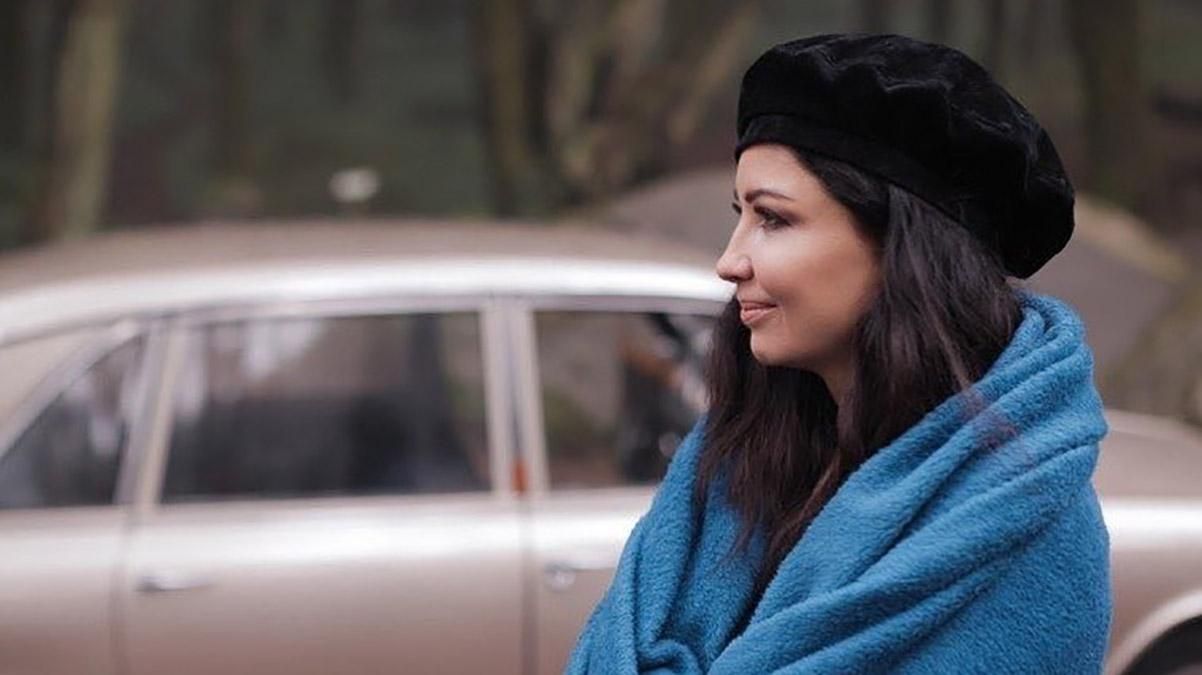 Співачка Lama дебютувала в українському кіно: ефектні фото Співачка Lama дебютувала в українському кіно: ефектні фото