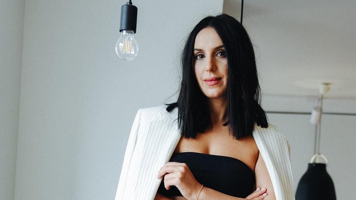 Пісня Джамали увірвалась в топ-10 британських чартів: відеофакт Пісня Джамали увірвалась в топ-10 британських чартів: відеофакт