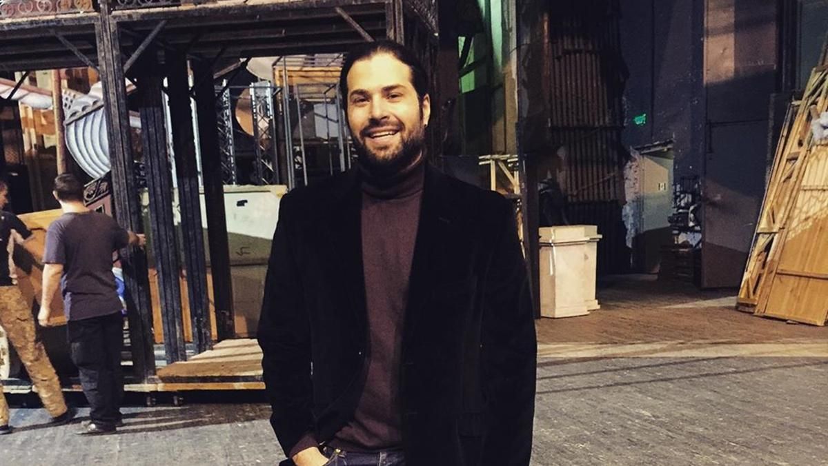 Девід Аксельрод зворушливо виконав пісню свого легендарного тестя Миколи Мозгового: відео Девід Аксельрод зворушливо виконав пісню свого легендарного тестя Миколи Мозгового: відео