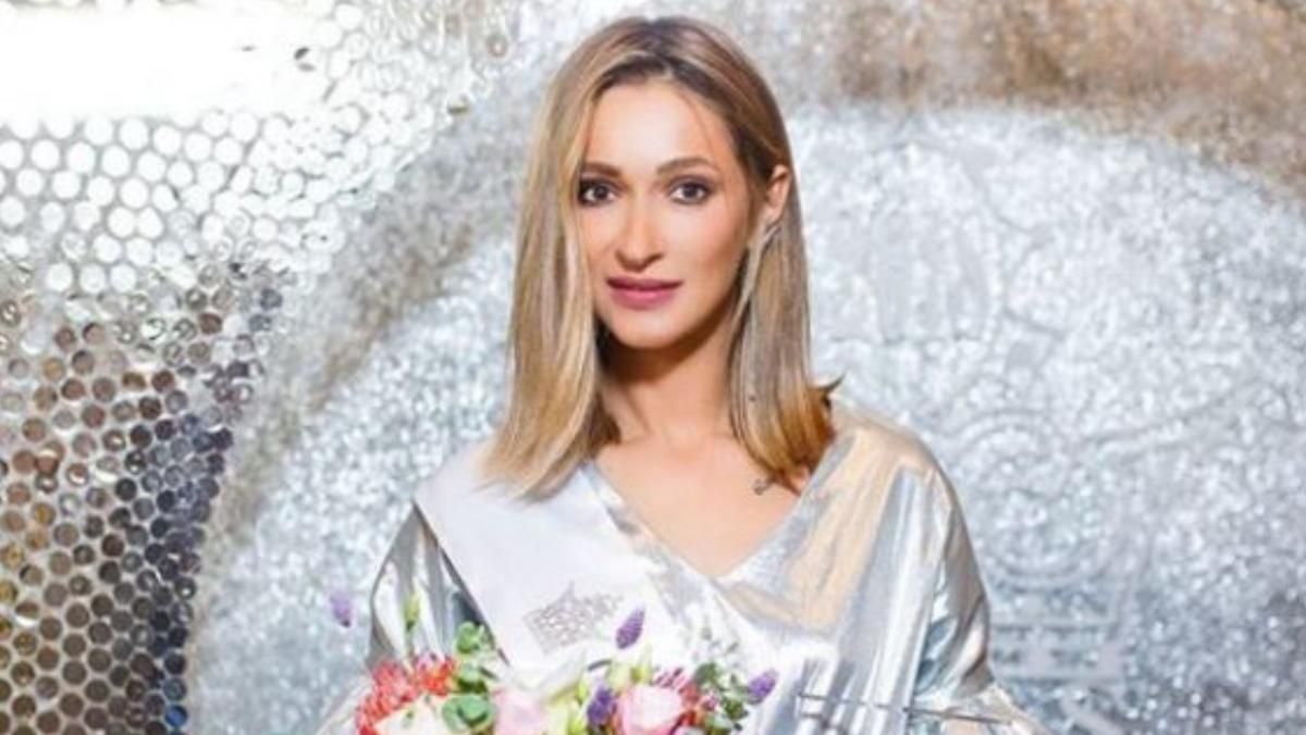 TAYANNA виступила на шоу "Голос країни-9": ефектне відео TAYANNA виступила на шоу "Голос країни-9": ефектне відео