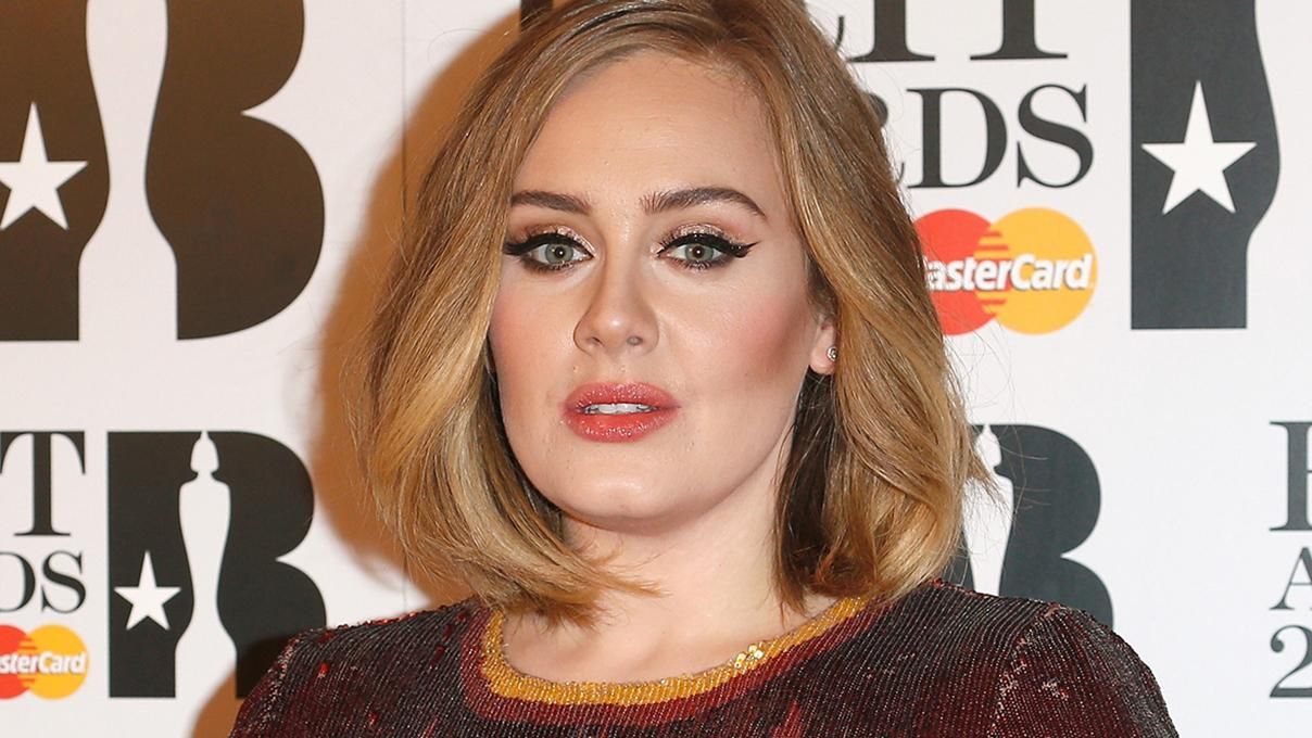 Офіційно: співачка Адель розлучається з чоловіком Офіційно: співачка Адель розлучається з чоловіком