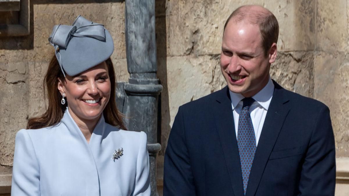 У розкішному пальті та капелюшку: Кейт Міддлтон відзначила католицький Великдень