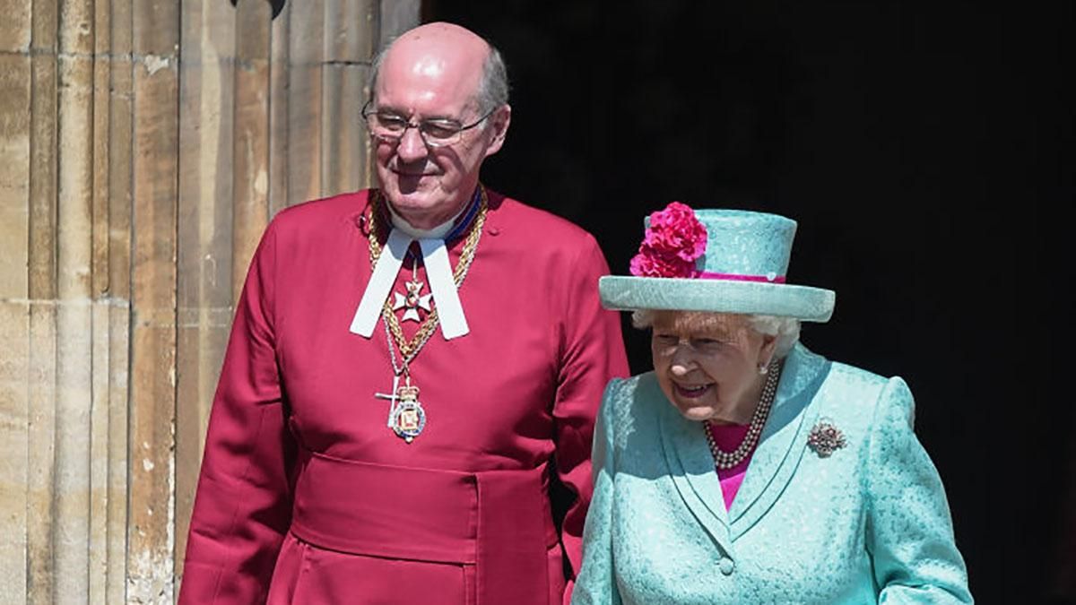 Королева Єлизавета ІІ здійснила публічний вихід у день свого народження: чарівні фото Королева Єлизавета ІІ здійснила публічний вихід у день свого народження: чарівні фото