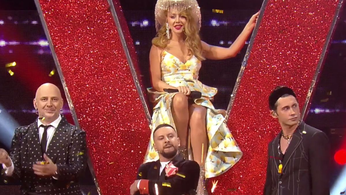 Зіркові тренери відкрили феєричний фінал "Голосу країни-9": відео Зіркові тренери відкрили феєричний фінал "Голосу країни-9": відео