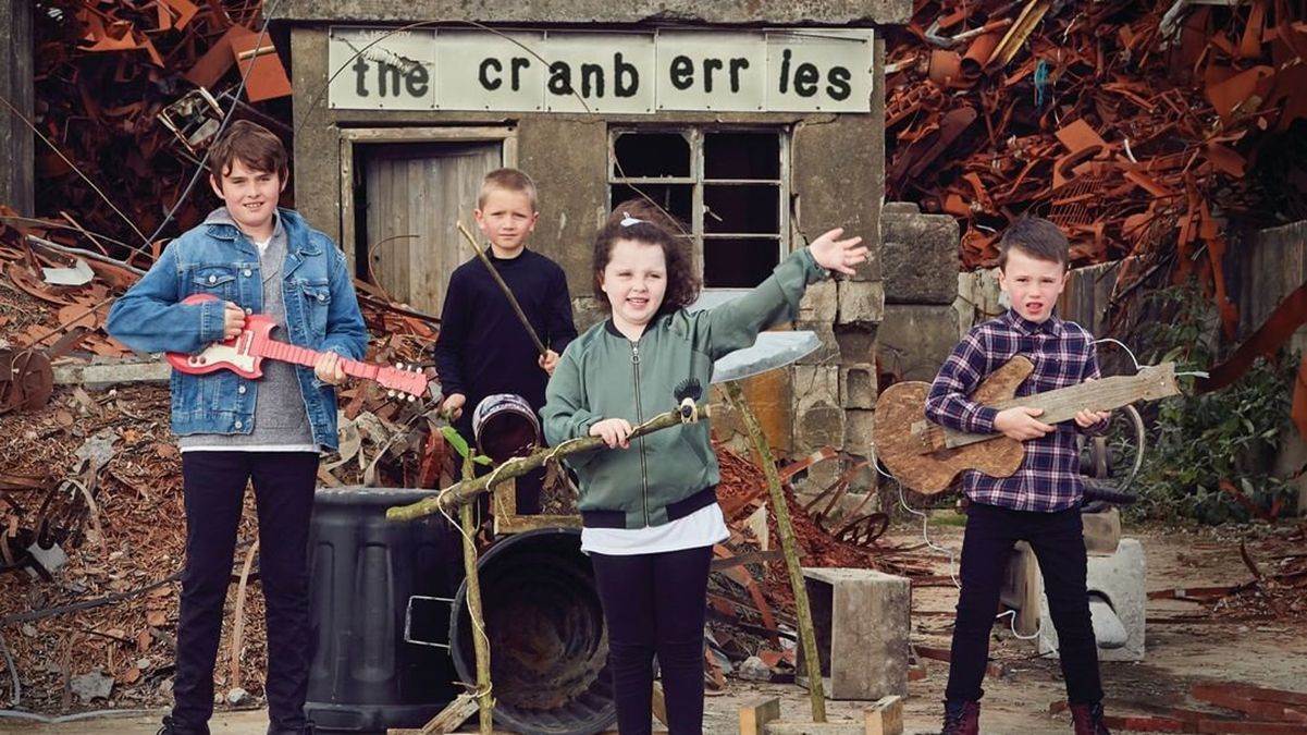 The Cranberries випустили посмертний альбом за участю Долорес О'Ріордан The Cranberries випустили посмертний альбом за участю Долорес О'Ріордан