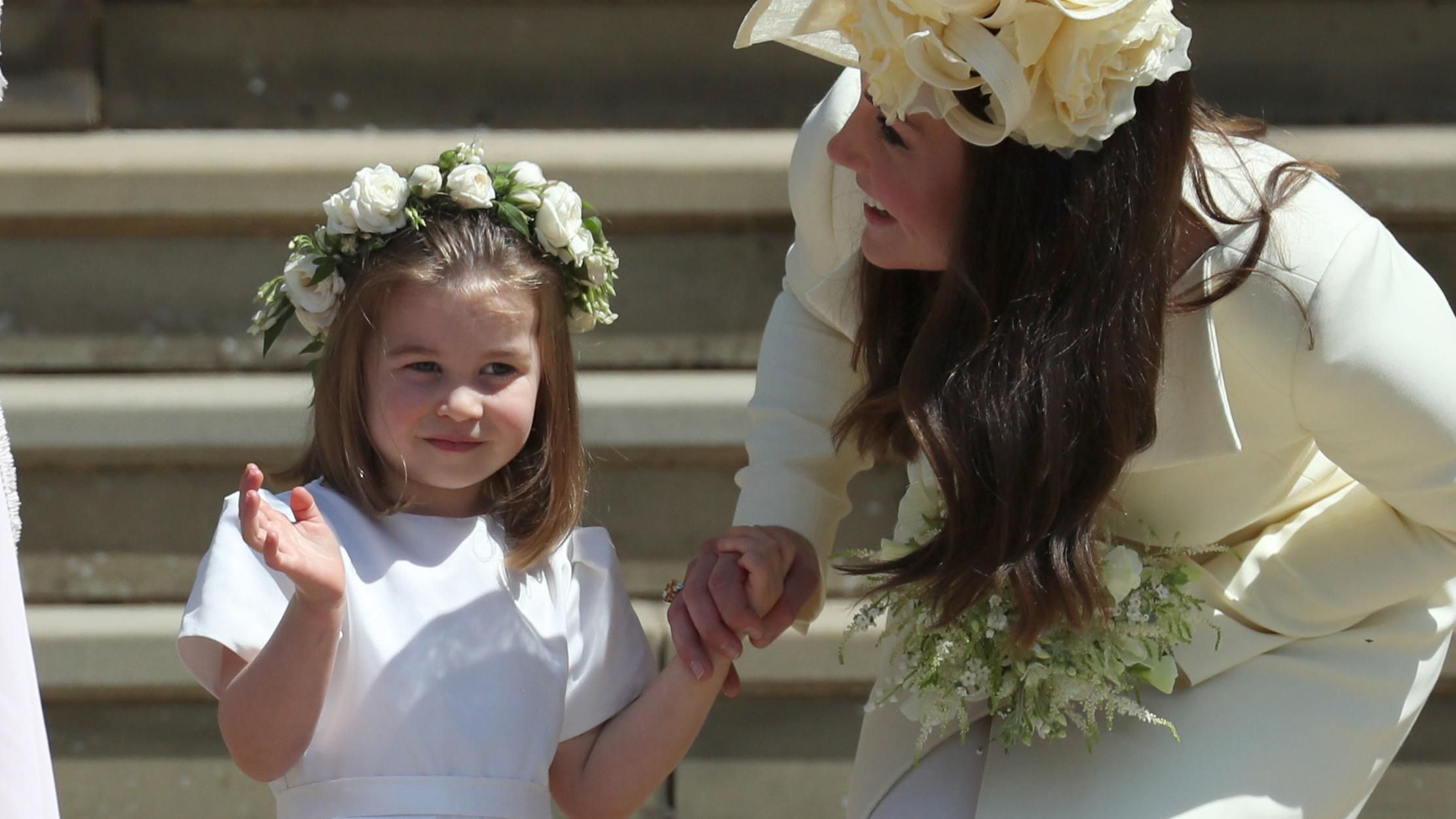 Дочка Кейт Міддлтон і принца Вільяма святкує 4 роки: нові фото принцеси Шарлотти