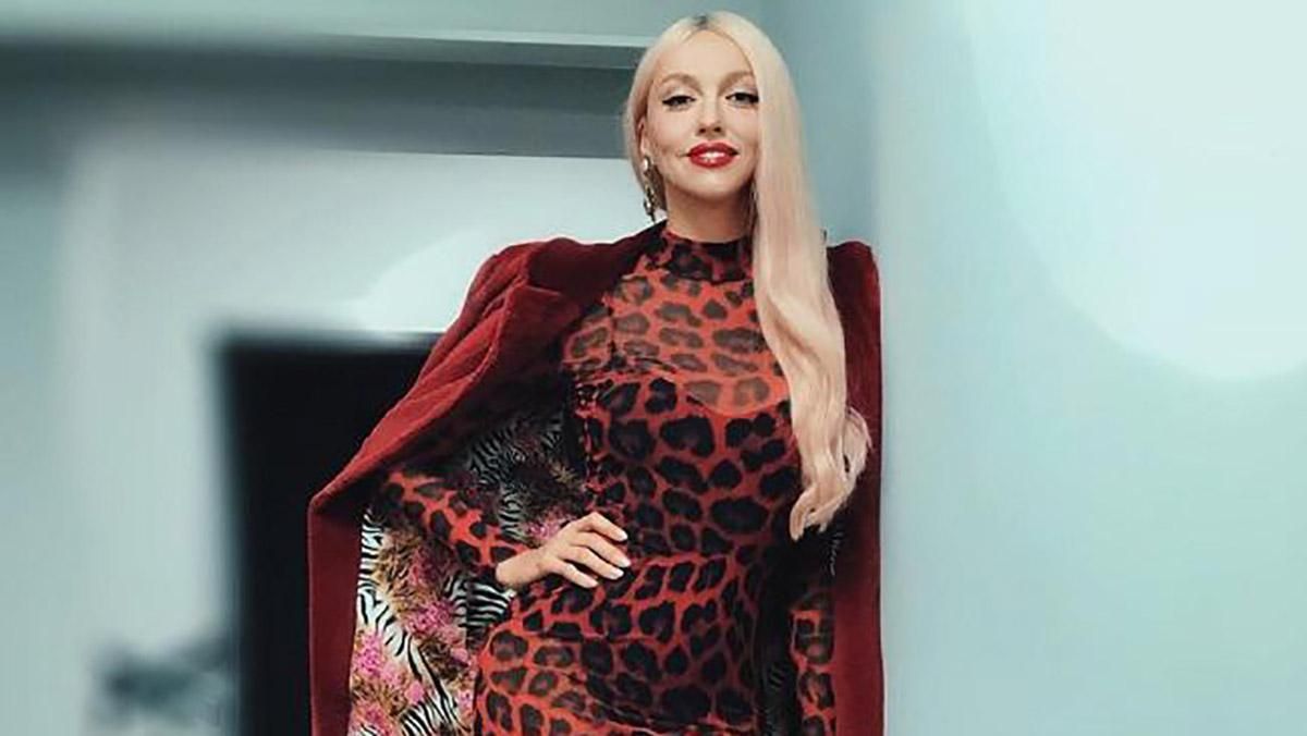 Оля Полякова звинуватила Кеті Перрі в плагіаті її образу: фото Оля Полякова звинуватила Кеті Перрі в плагіаті її образу: фото