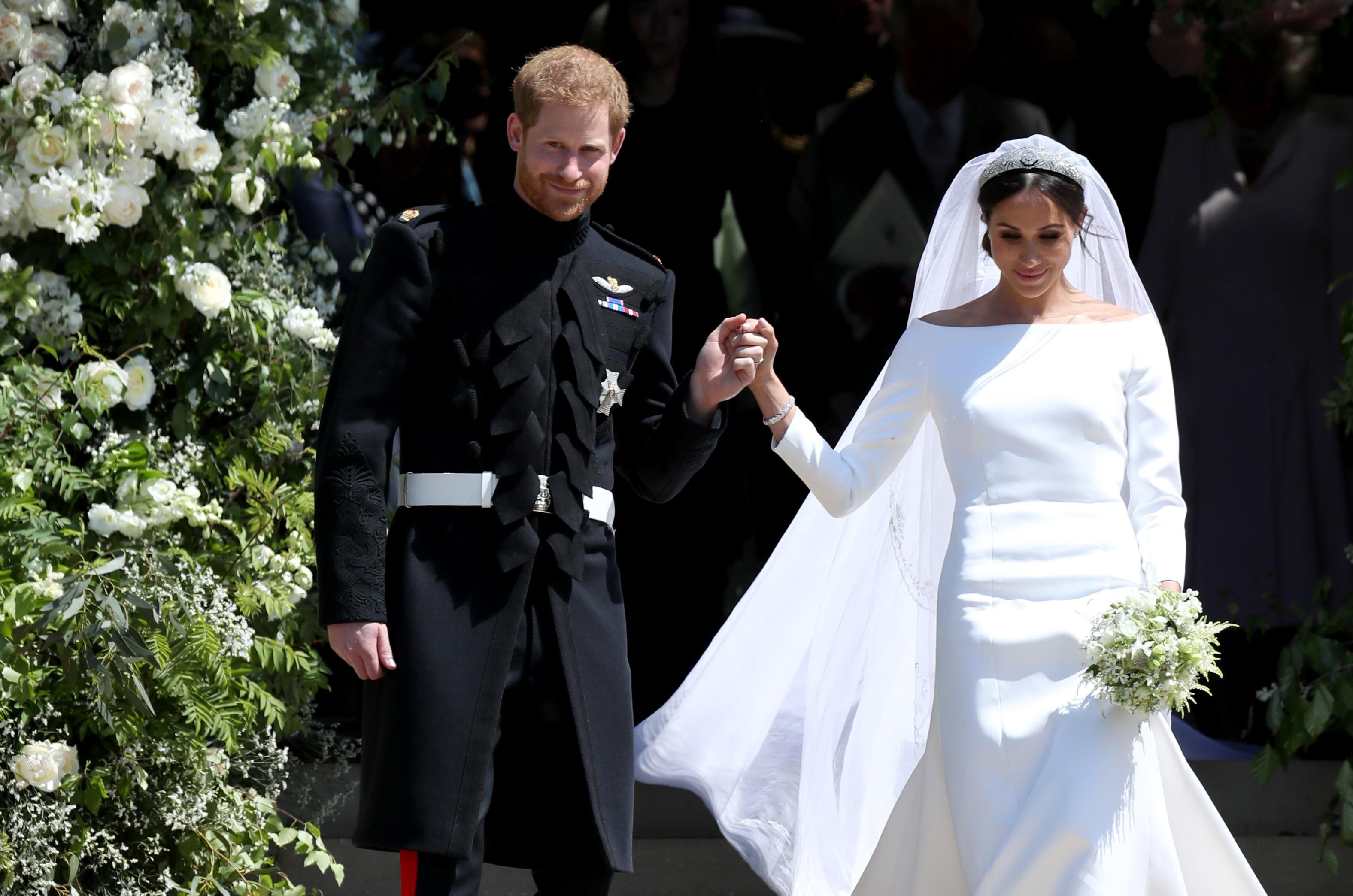 Меган Маркл і принц Гаррі показали архівні фото з весілля: зворушливе відео