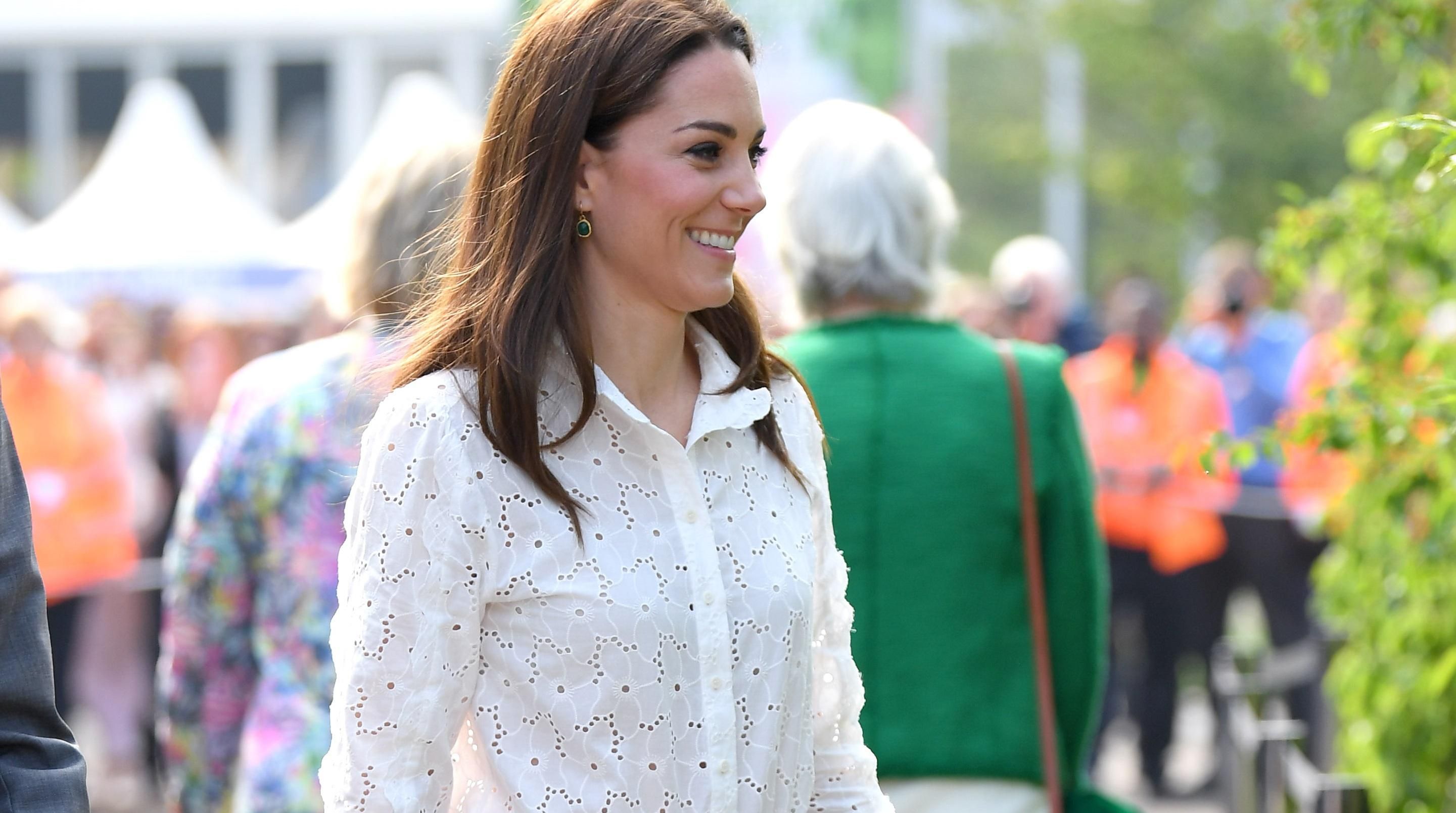 В кедах та кюлотах: Кейт Міддлтон приміряла незвичний образ В кедах та кюлотах: Кейт Міддлтон приміряла незвичний образ