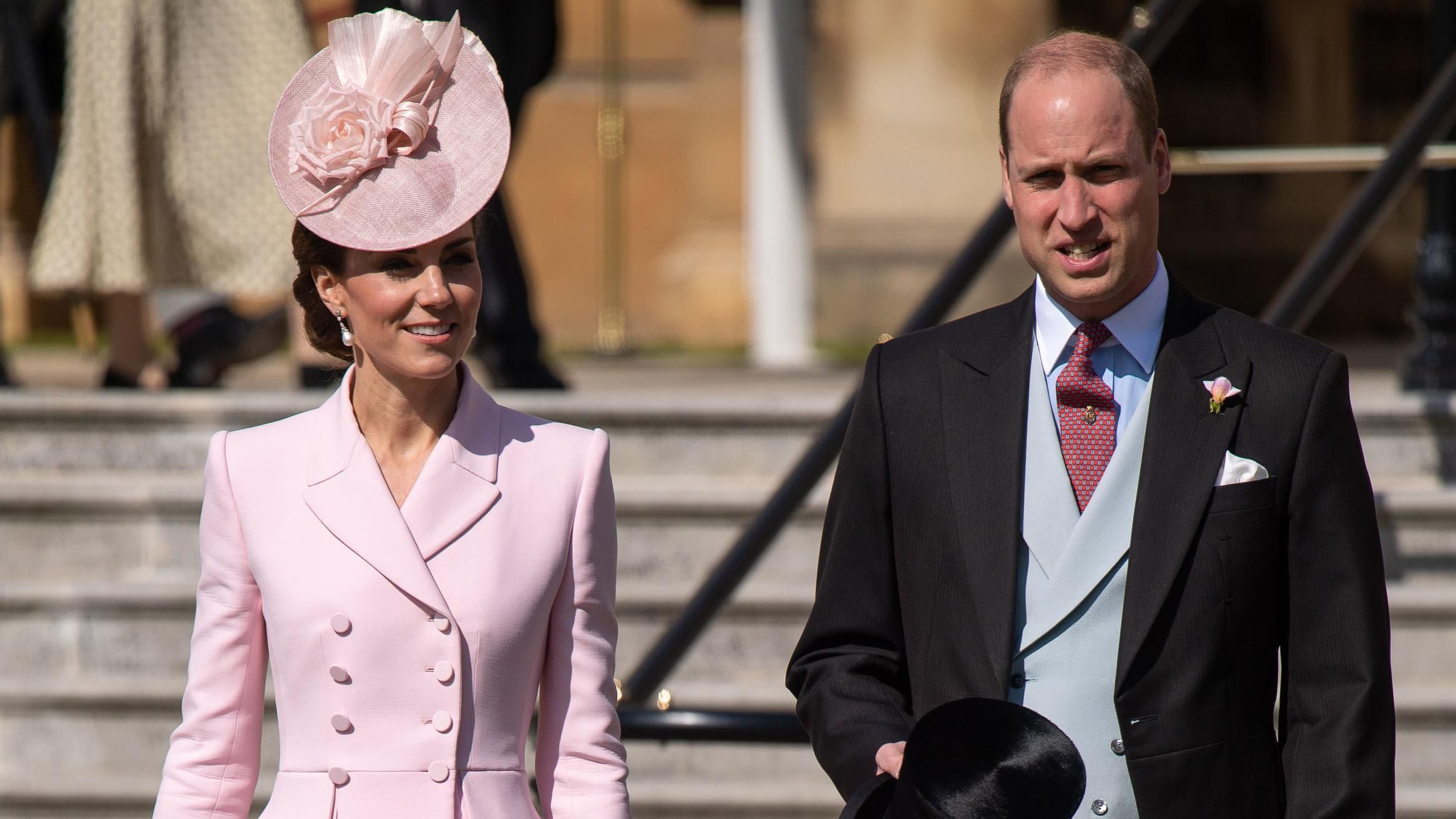 Стильная герцогиня: Кейт Миддлтон очаровала выходом в элегантном платье