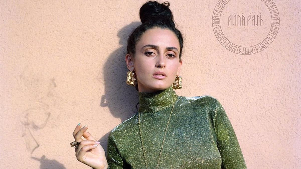 Співачка Alina Pash випустила свій дебютний альбом "ПИНТЯ: Гори" Співачка Alina Pash випустила свій дебютний альбом "ПИНТЯ: Гори"