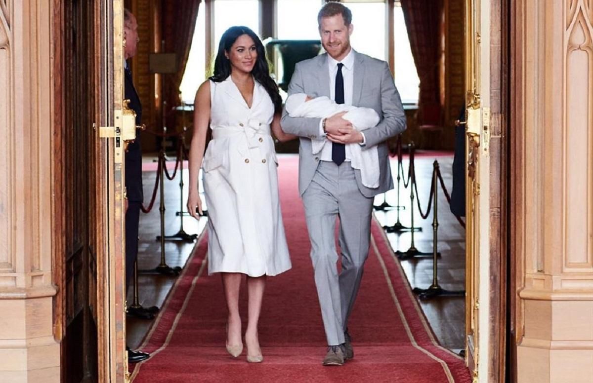 Меган Маркл і принц Гаррі запланували візит в Африку з новонародженим малюком, – ЗМІ Меган Маркл і принц Гаррі запланували візит в Африку з новонародженим малюком, – ЗМІ