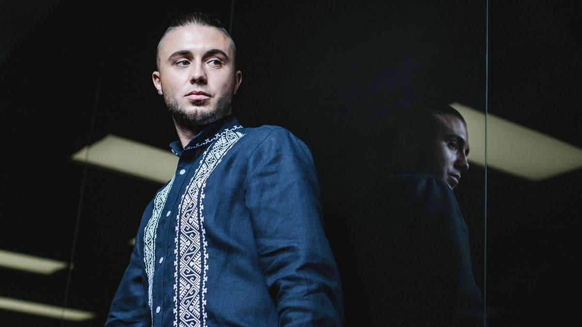 Соліст гурту "Антитіла" прокоментував спільний кліп із Володимиром Зеленським Соліст гурту "Антитіла" прокоментував спільний кліп із Володимиром Зеленським