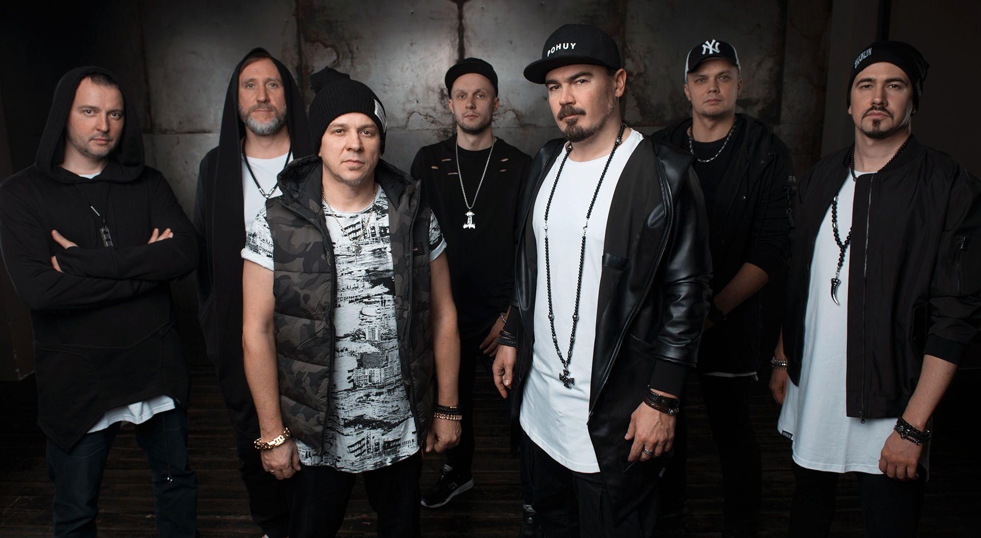 ТНМК випустив зворушливий кліп до 30-річчя гурту: відео ТНМК випустив зворушливий кліп до 30-річчя гурту: відео