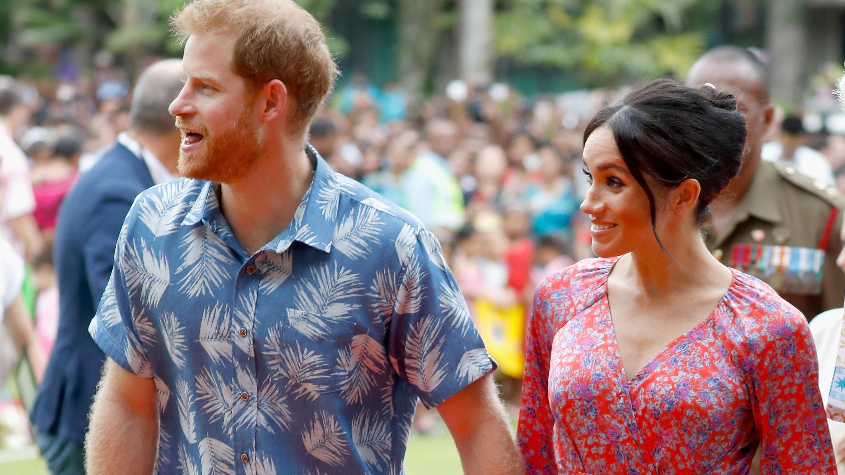 Первый семейный тур: принц Гарри и Меган Маркл посетят Африку Первый семейный тур: принц Гарри и Меган Маркл посетят Африку