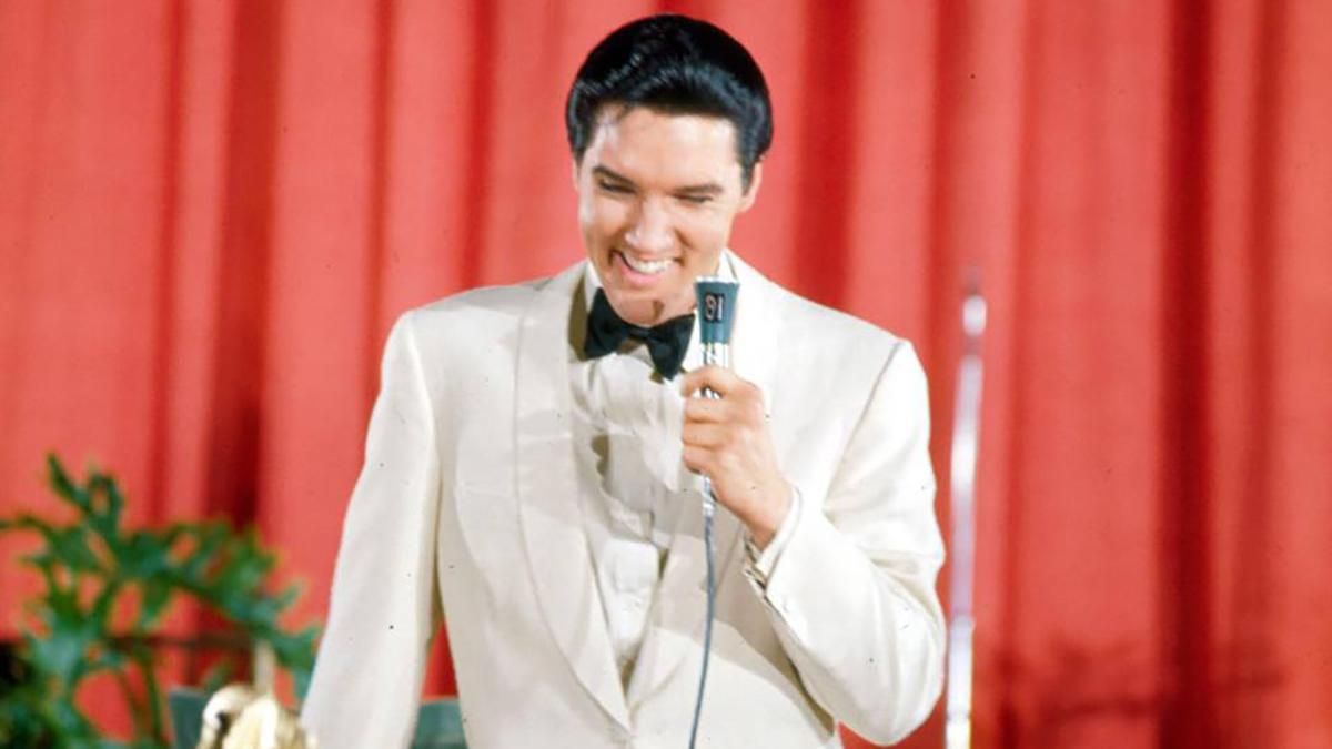 Элвис Пресли: с какой песни начался путь артиста к покорению сердец Элвис Пресли: с какой песни начался путь артиста к покорению сердец