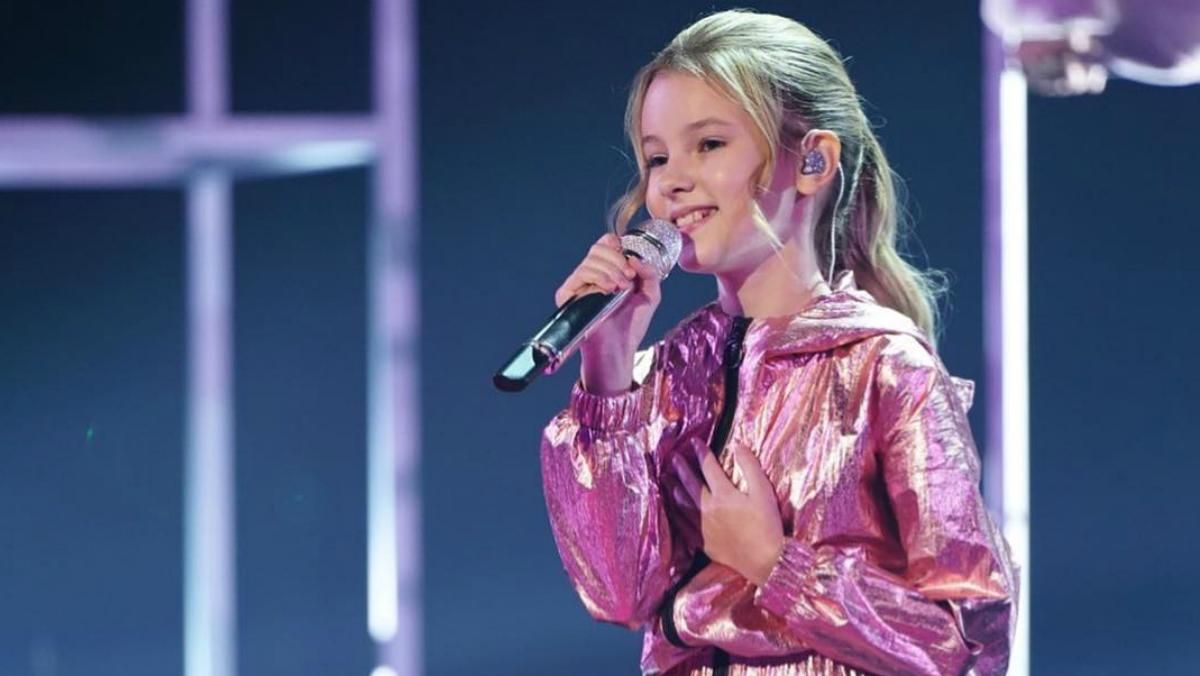 Переможниця 4 сезону "Голос. Діти" Данелія Тулєшова заспівала у фіналі 5 сезону проекту Переможниця 4 сезону "Голос. Діти" Данелія Тулєшова заспівала у фіналі 5 сезону проекту