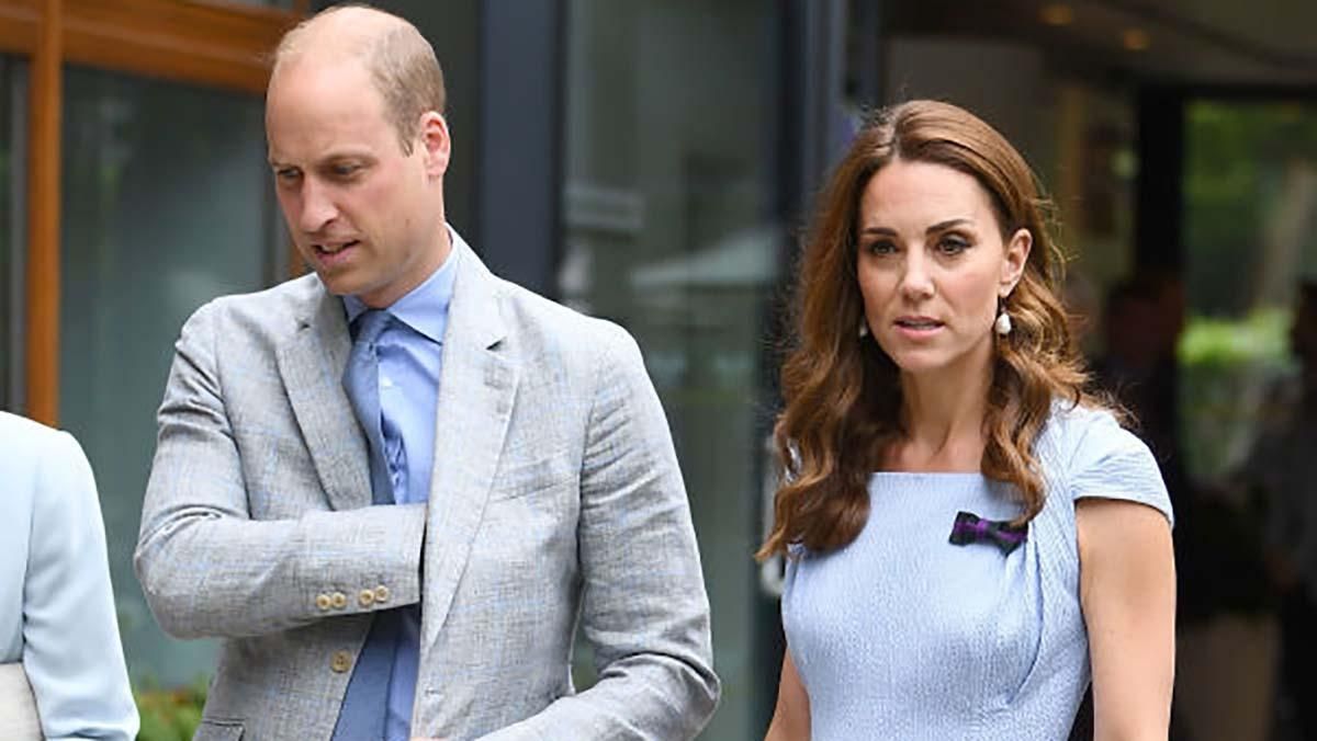 У блакитній сукні та туфлях: Кейт Міддлтон прийшла на закриття Вімблдону У блакитній сукні та туфлях: Кейт Міддлтон прийшла на закриття Вімблдону