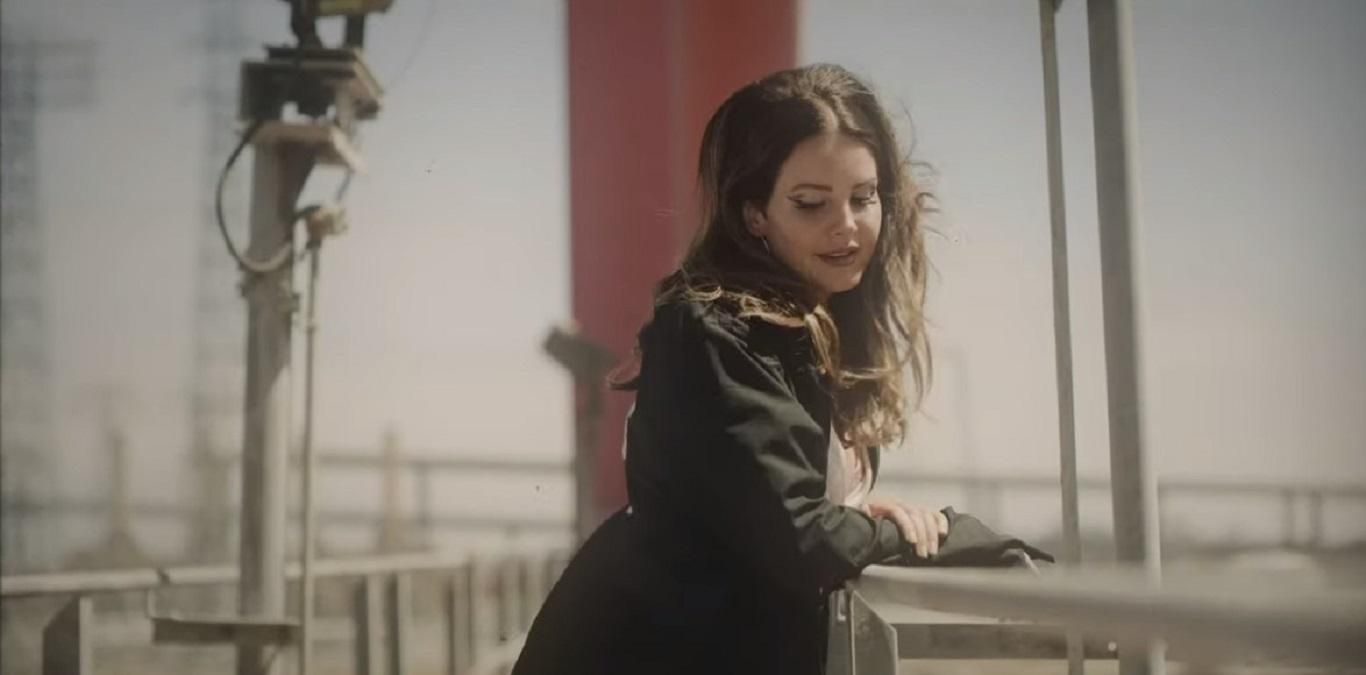 Вперше у 2019 році: Лана Дель Рей презентувала кліп з двома новими піснями – відео Вперше у 2019 році: Лана Дель Рей презентувала кліп з двома новими піснями – відео