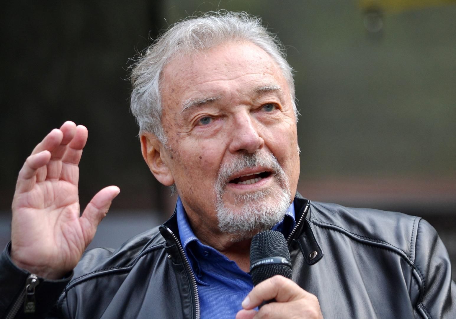 Умер Карел Готт – песни, биография и личная жизнь, фото Умер Карел Готт – песни, биография и личная жизнь, фото