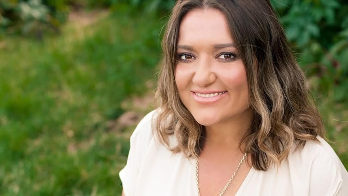 Наталья Могилевская призналась в романтических чувствах в новой песне "Полюбила" Наталья Могилевская призналась в романтических чувствах в новой песне "Полюбила"