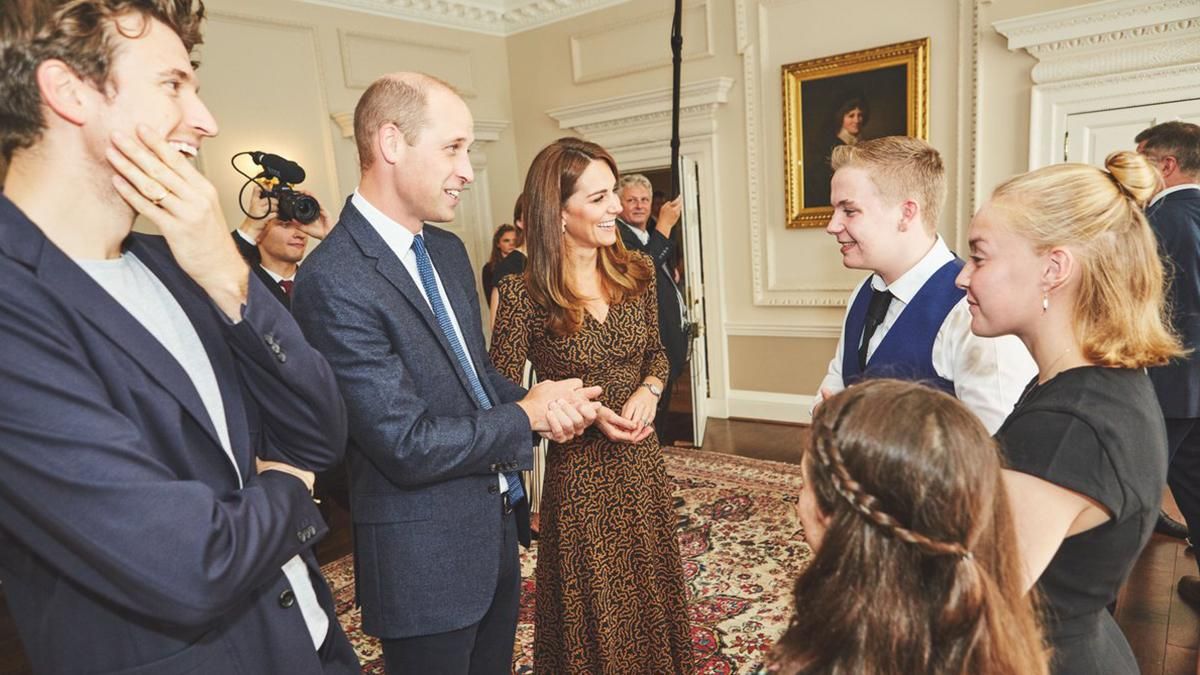 Принц Вільям та Кейт Міддлтон опублікували фото із закритого заходу в Кенсінгтонському палаці