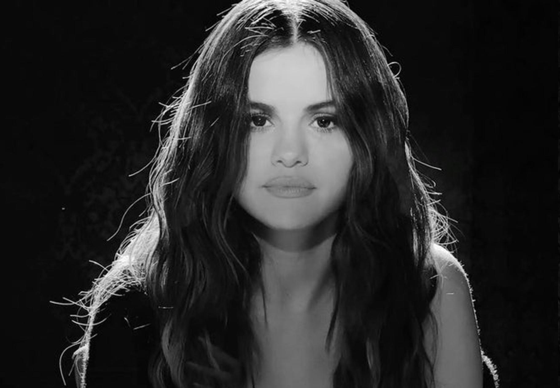 Селена Гомес выпустила трогательную песню о расставании с Джастином Бибером: видео