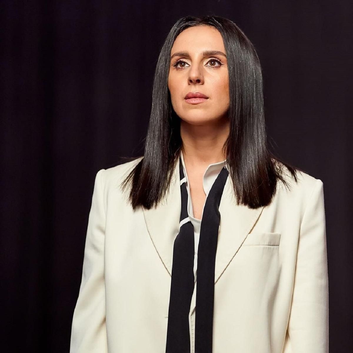 Джамала представила саундтрек до фільму "Ціна правди" про Голодомор: відео Джамала представила саундтрек до фільму "Ціна правди" про Голодомор: відео