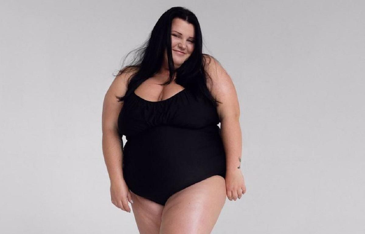 Реперша Alyona Alyona представила новый альбом "В хаті МА" Реперша Alyona Alyona представила новый альбом "В хаті МА"