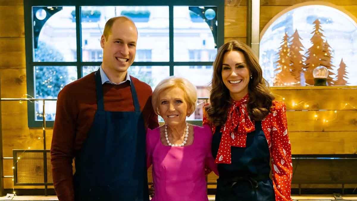 Кейт Миддлтон продемонстрировала идеальный образ к Рождеству: фото Кейт Миддлтон продемонстрировала идеальный образ к Рождеству: фото