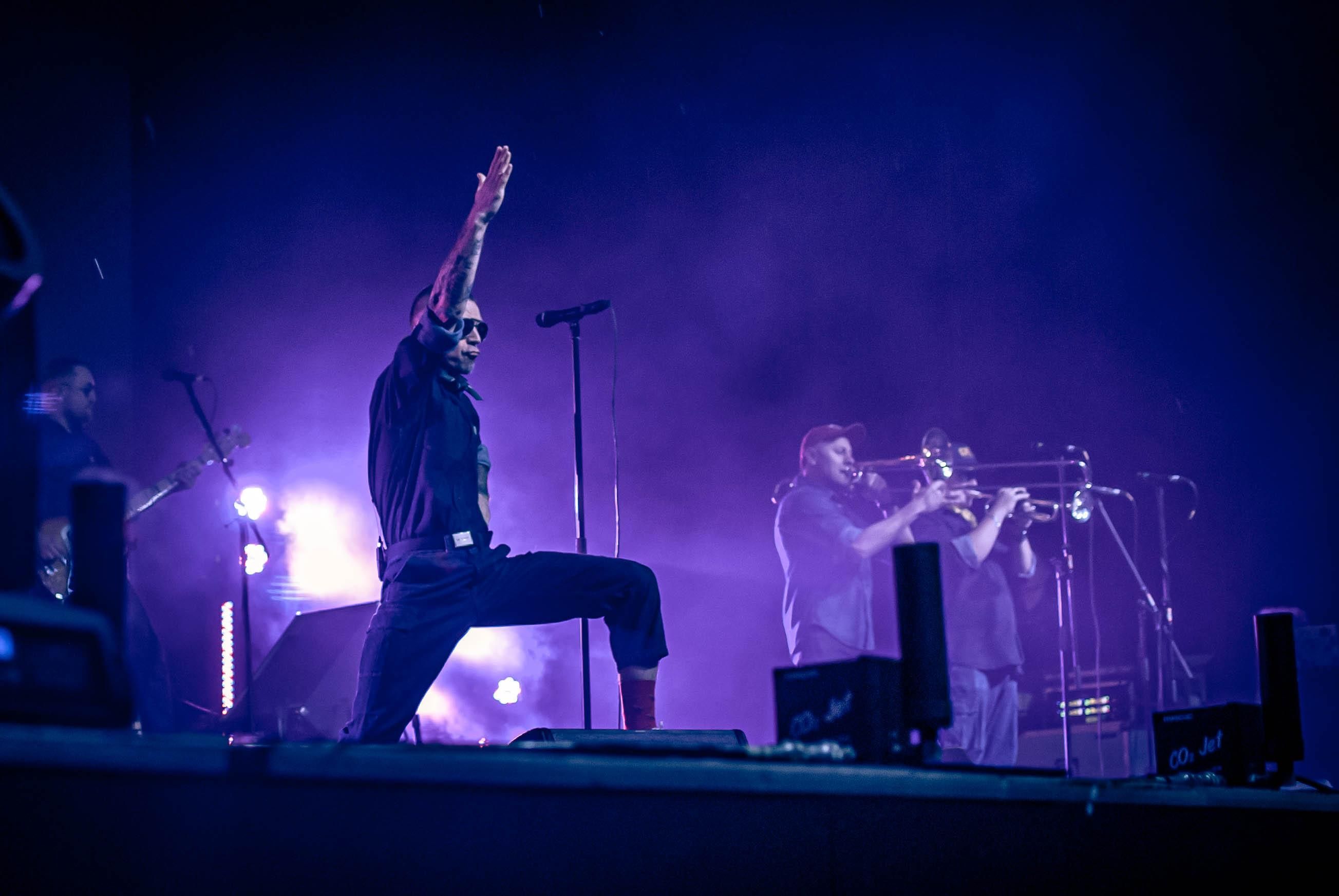 Легендарний Міхалок і веселий "Ляпис-98" запалили в Києві: яскравий фоторепортаж Легендарний Міхалок і веселий "Ляпис-98" запалили в Києві: яскравий фоторепортаж