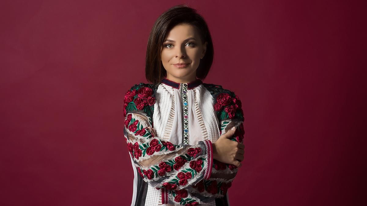 Оксана Муха презентовала колоритную колядку: видео Оксана Муха презентовала колоритную колядку: видео