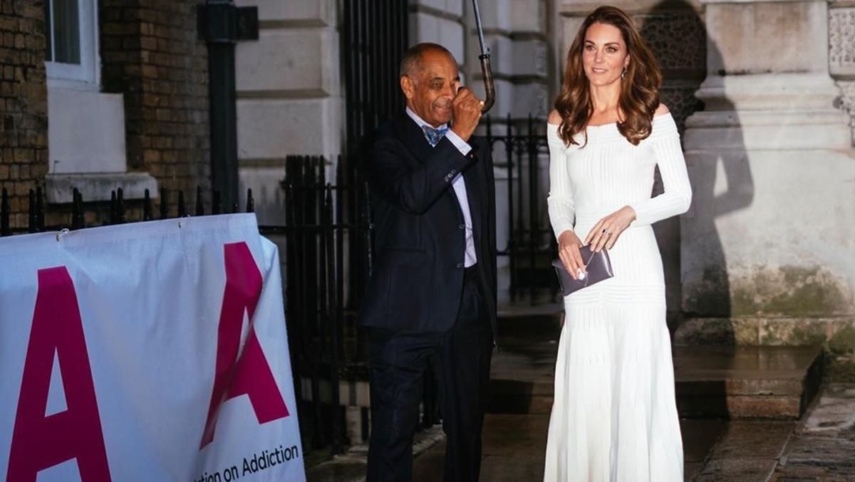 Сколько герцогиня Кембриджская потратила на наряды в 2019 году: сумма увеличилась Сколько герцогиня Кембриджская потратила на наряды в 2019 году: сумма увеличилась