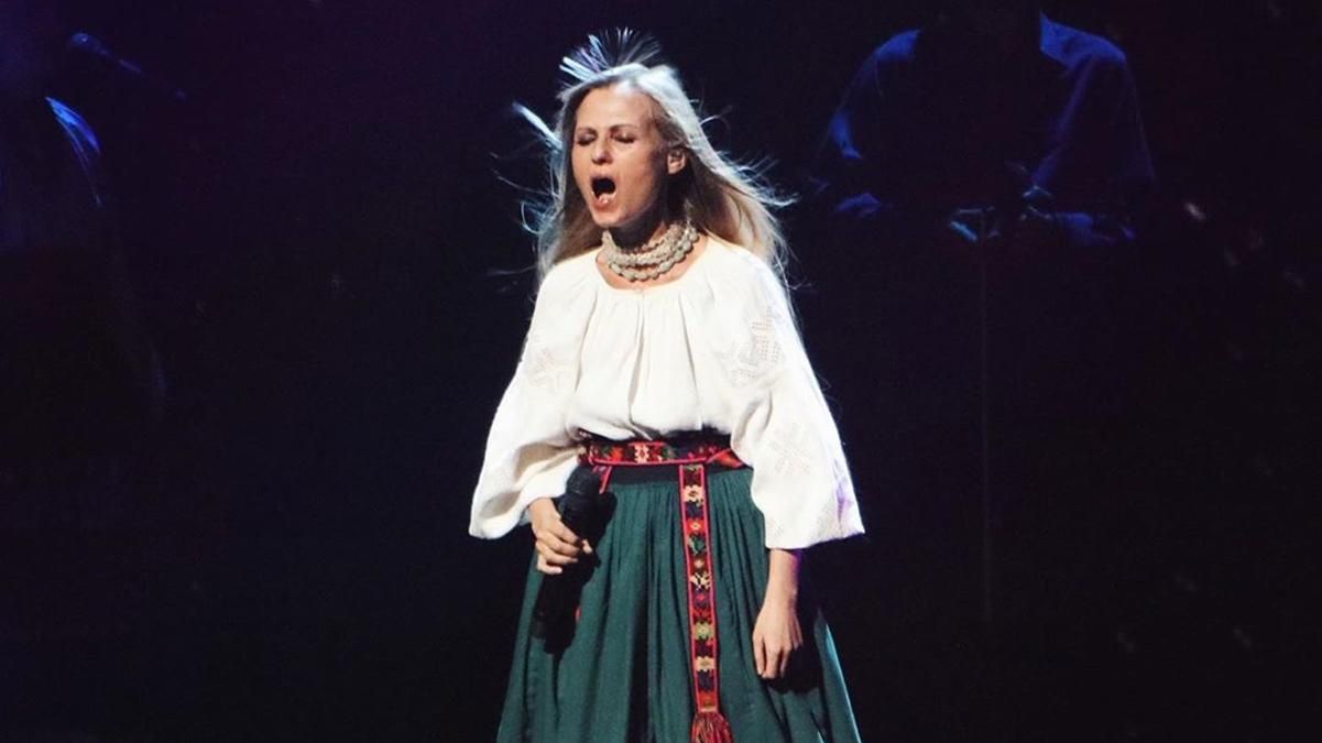 Katya Chilly виконала "космічний" хіт на сцені відбору Євробачення 2020: відео